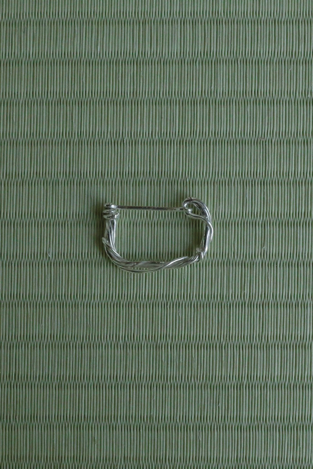 Age-Lock Two-Finger Ring 留岁双指戒 - 戒指 - 纯银 银色