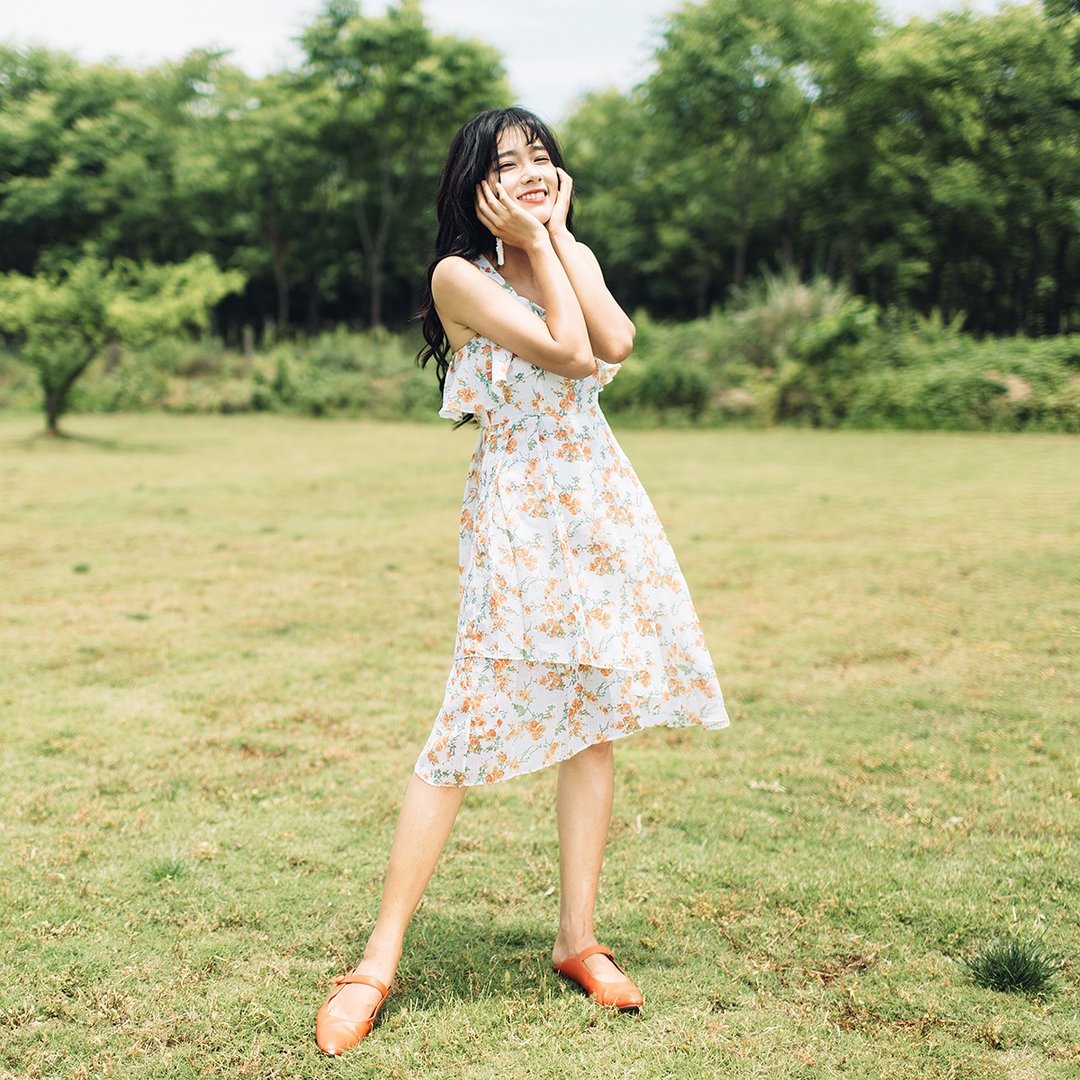 【多件多折】安妮陈2019夏季新款女士不规则碎花连身裙 167 - 洋装/连衣裙 - 聚酯纤维 白色
