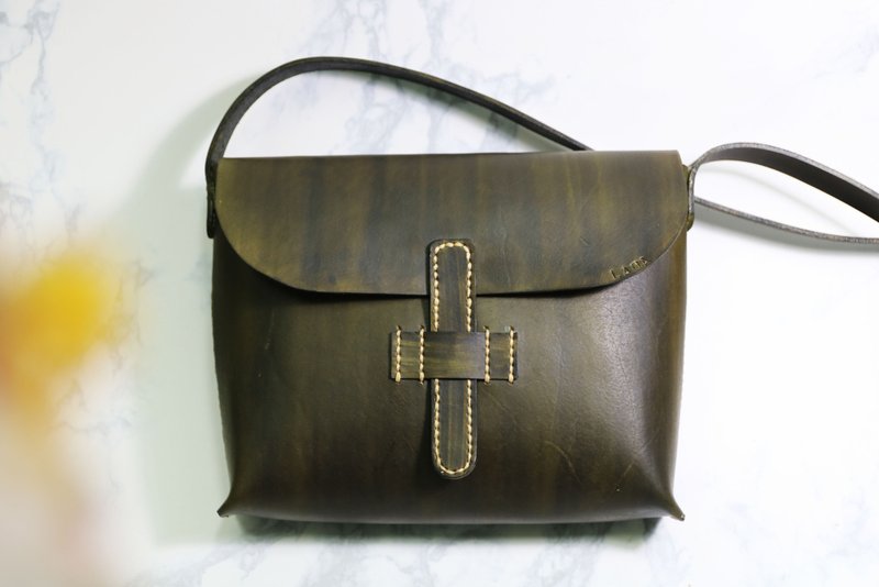 妮希轻巧包/皮革侧背包/皮革包课程/一人成团/新手友善/可刻字 - 皮件 - 真皮 