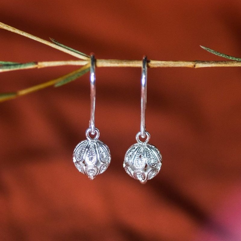 Filigree Silver Traditional Lucky Ball Earrings AG999 | Jewelry Art Studio - 耳环/耳夹 - 银 银色