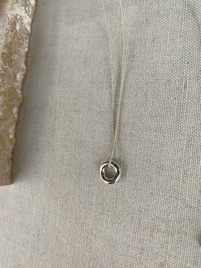 甜甜圈纯银链 - 项链 - 纯银 