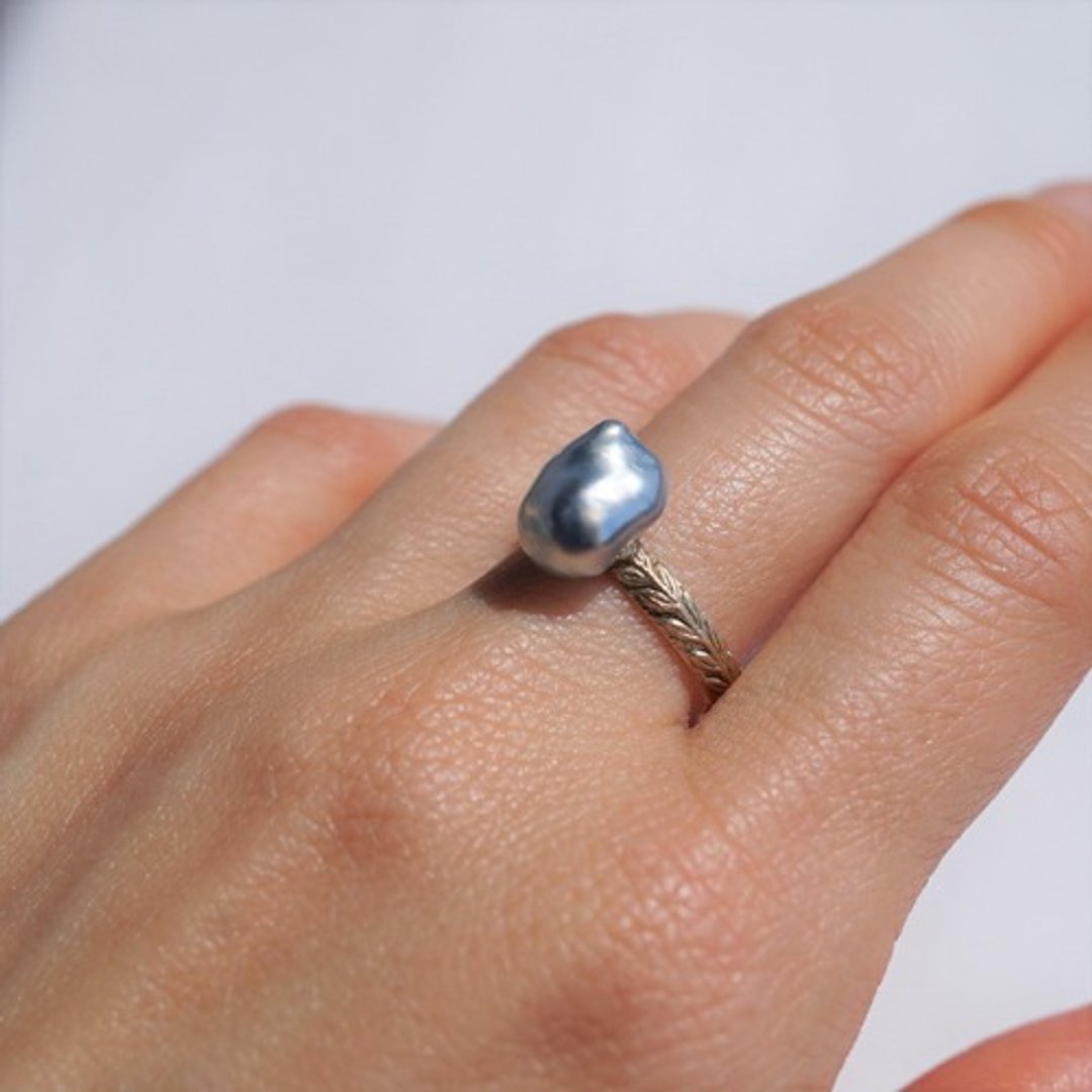 Tahitian baroque pearl laurel ring [OP725K10YG] - 戒指 - 其他金属 