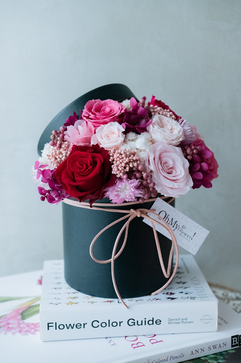 混合永生玫瑰花高级礼盒 - 干燥花/捧花 - 植物．花 粉红色