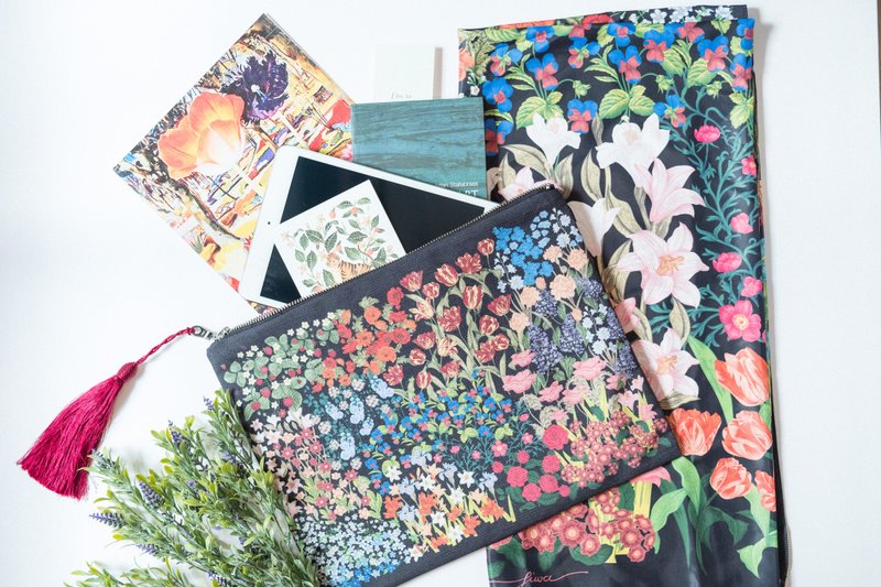 库肯霍夫花园 - 黑底手拿包/收纳包  经典帆布手工流苏 - 手拿包 - 其他材质 多色