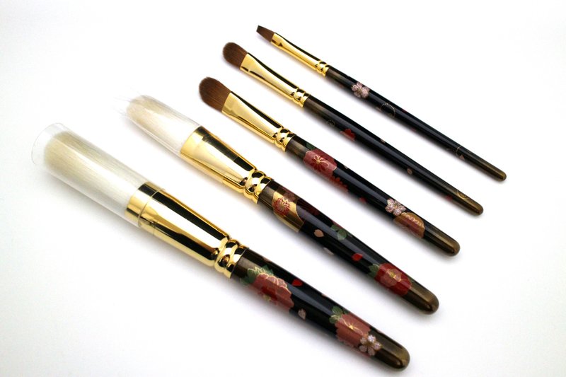 AGJ Original Maki-e Make-up brush "Peony" Kumano-brush - 其他 - 其他材质 黑色