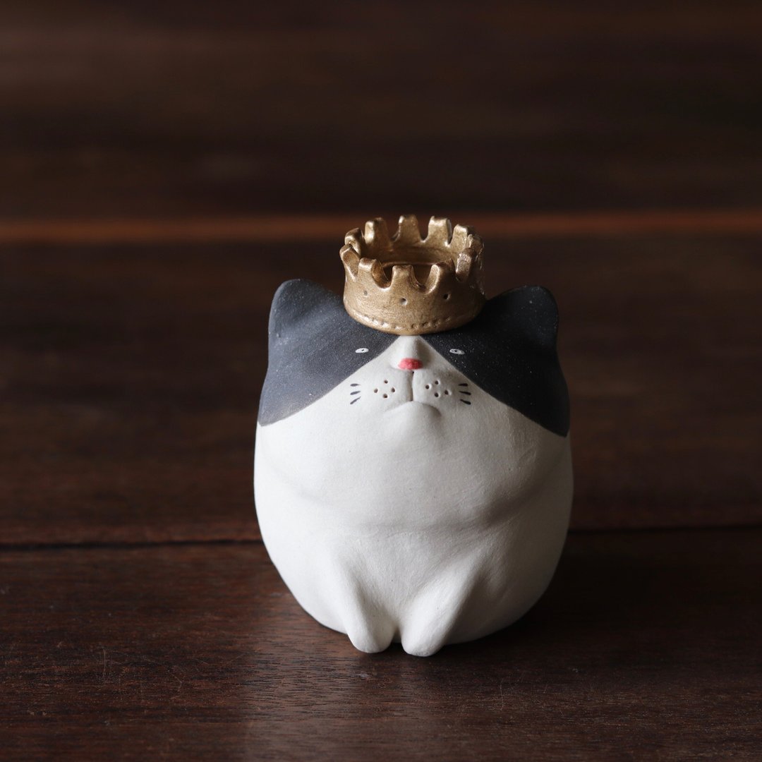 Animal Vase King of Hachiware [Made-to-Order] - 陶艺 - 陶 白色
