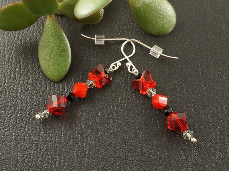 Ruby Red Scarlet Swarovski Crystal Butterfly Sterling Silver Earrings Jewelry - 耳环/耳夹 - 水晶 红色