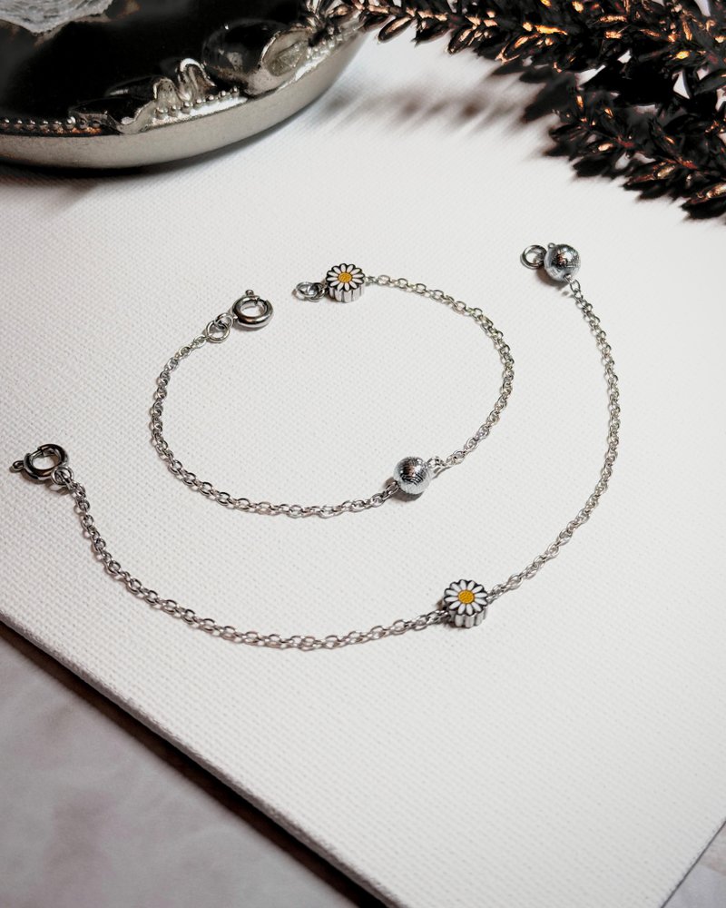 雷诺曼之锚 - 瑞典天铁小雏菊极简手链 - 医疗钢 / 镍铁陨石 - 手链/手环 - 水晶 银色