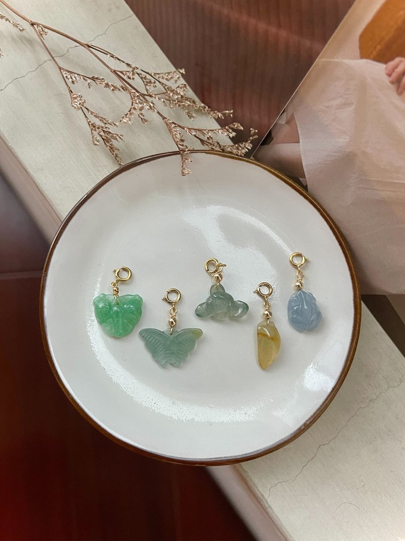 高冰种/冰种翡翠14k包金随意扣   坠子|天然缅甸翡翠 - 吊饰 - 玉石 金色