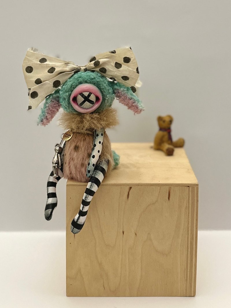 疯狂独一无二蓝色兔子独眼娃娃；手工玩具；Blythe 娃娃适用 _ 订制商品！ - 玩偶/公仔 - 其他材质 多色