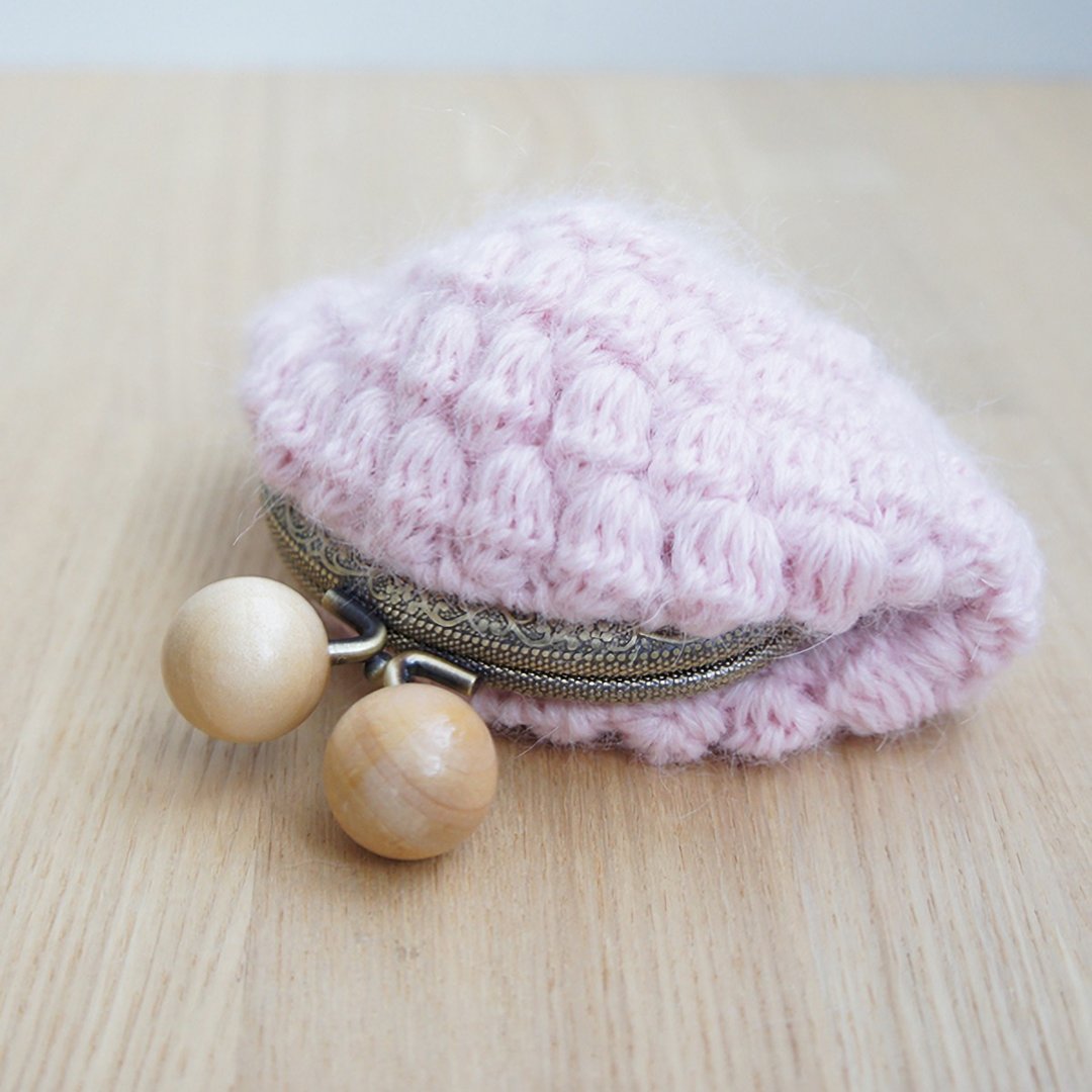 Ba-ba handmade Puffstich crochet pouch No.C1211 - 化妆包/杂物包 - 其他材质 粉红色