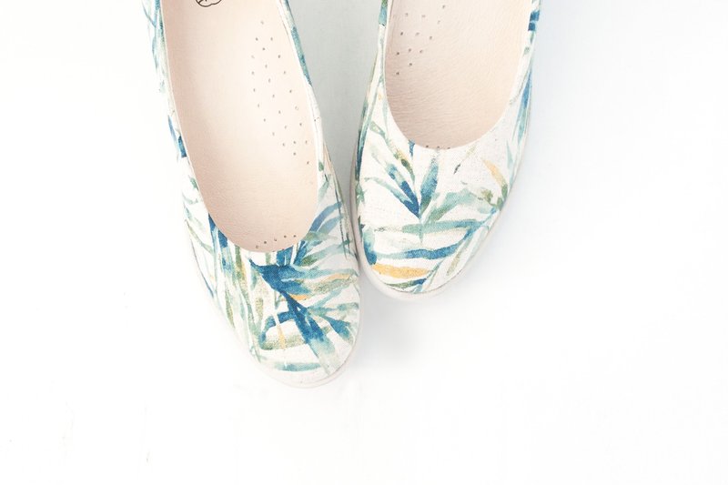 优雅日 | 叶之呼唤花布鞋.优雅上班.小坡跟.纾压.厚底3cm - 女款休闲鞋 - 棉．麻 绿色