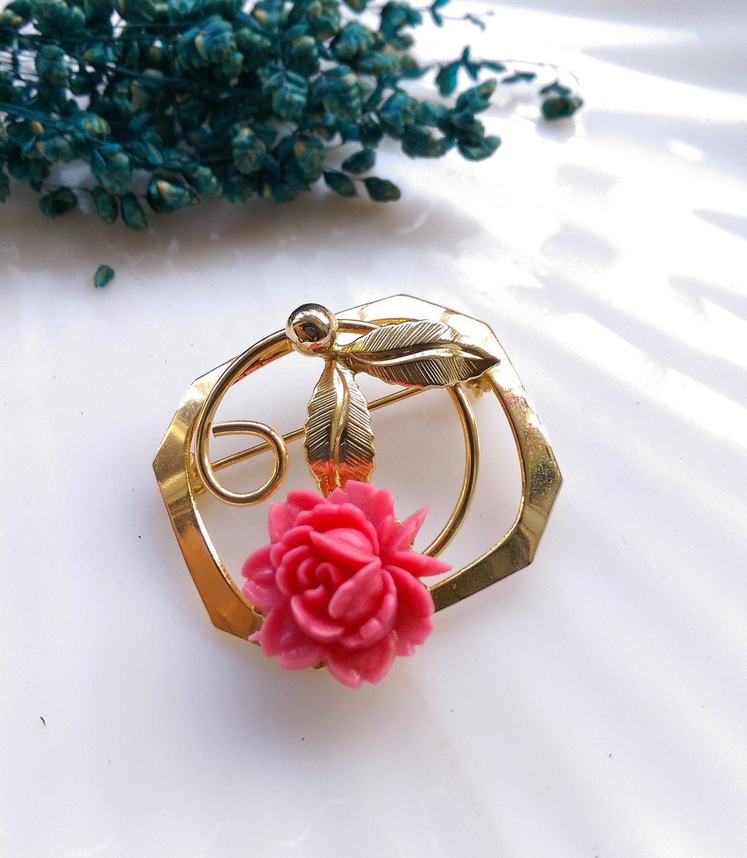 Vintage Jewelry  浮雕粉嫩玫瑰花 金属 别针 - 徽章/别针 - 其他金属 金色