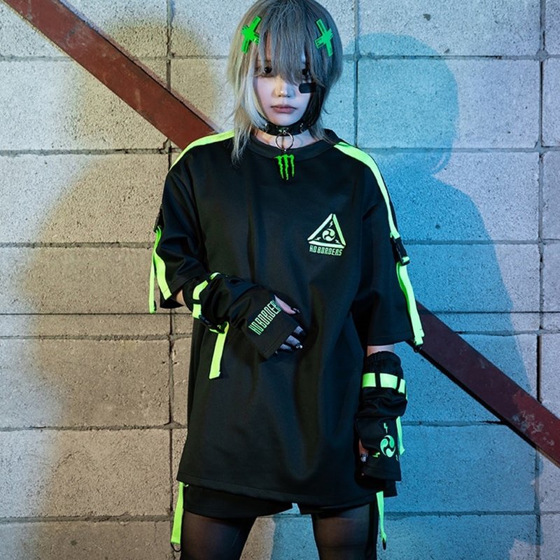 涡雷萤光织带LOGO刺绣短袖T恤赛博庞克ACDC RAG台湾代理JA0568 - 男装上衣/T 恤 - 聚酯纤维 