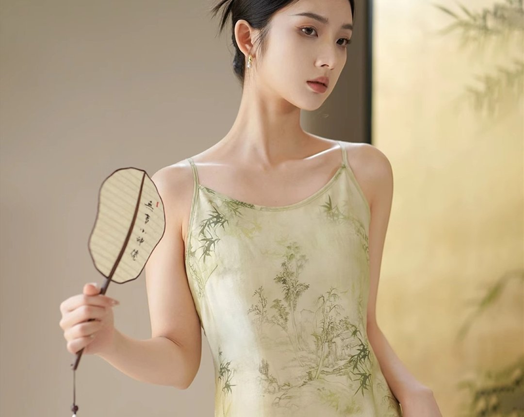 竹影 新中式复古中國風 天丝印花修身吊帶裙 - 洋装/连衣裙 - 丝．绢 绿色