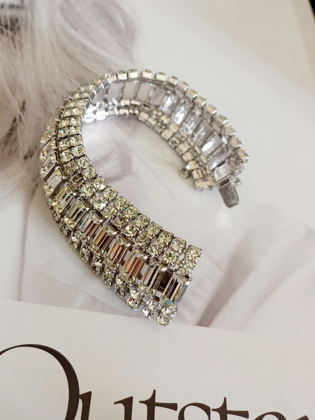 Avintage jewelry 典雅炫丽满镶莱茵钻 手环 - 手链/手环 - 其他金属 