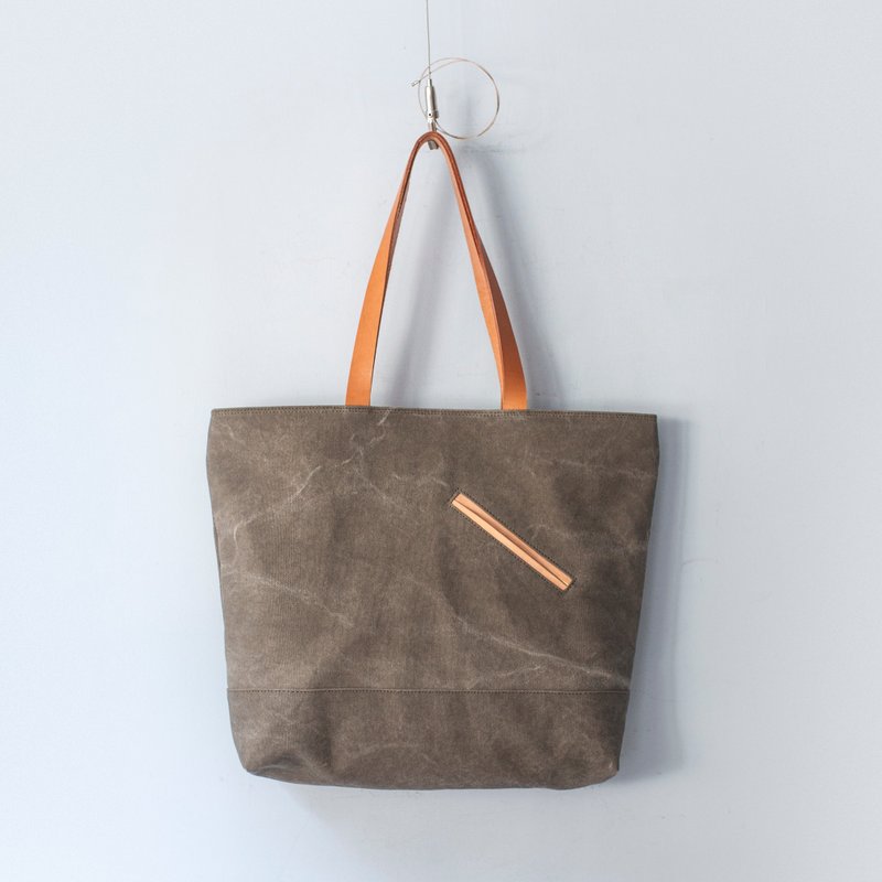 POCKET CANVAS TOTE 帆布托特包 - 侧背包/斜挎包 - 棉．麻 绿色