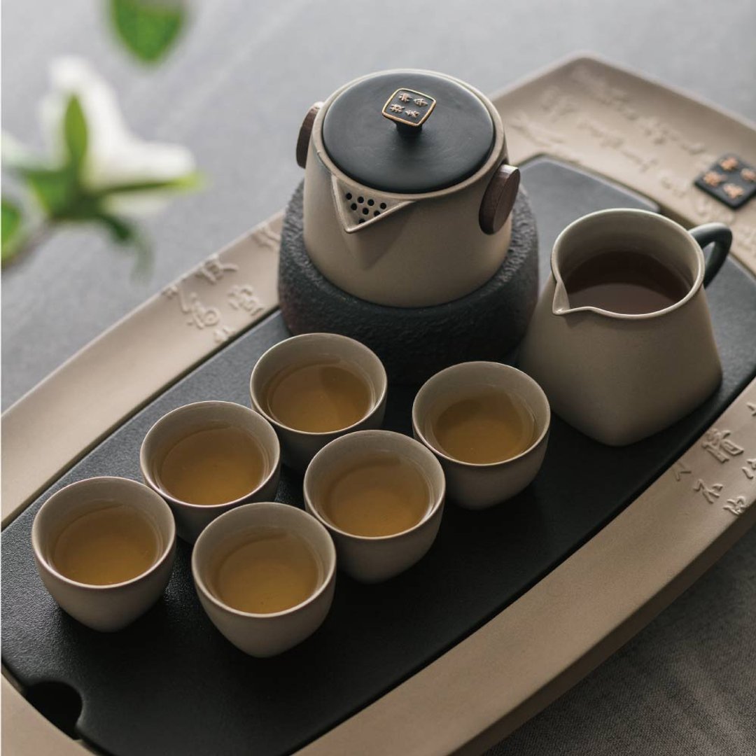 【礼物首选】陆宝 快雪时晴茶礼 一壶一海六杯 + 茶盘 - 茶具/茶杯 - 陶 咖啡色