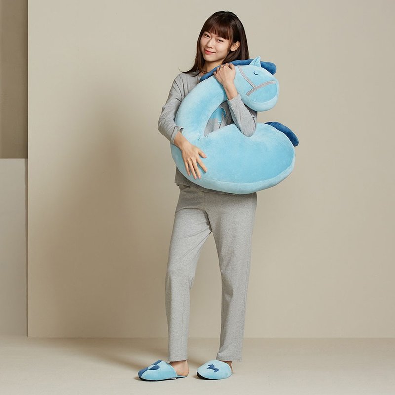 冰岛马多功能抱枕-冰岛蓝 - 枕头/抱枕 - 棉．麻 蓝色