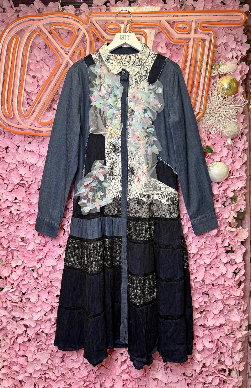 OTT独一无二•Unique日系超重工牛仔印花蕾𢇁拼接立体刺绣连衣裙 - 洋装/连衣裙 - 棉．麻 多色