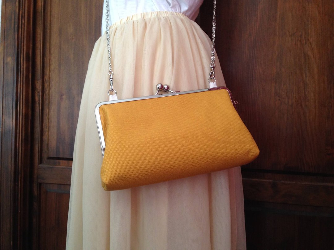 Large-capacity large clasp long wallet canvas mustard - 皮夹/钱包 - 棉．麻 黄色