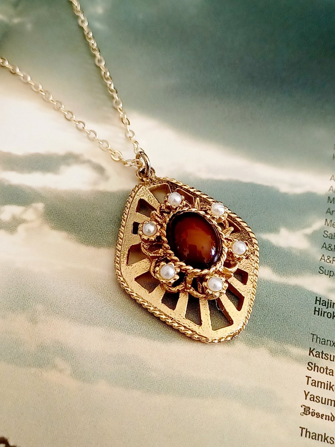 Avintage jewelry SARAH COV 古典宫廷仿虎眼 项链 - 项链 - 其他金属 