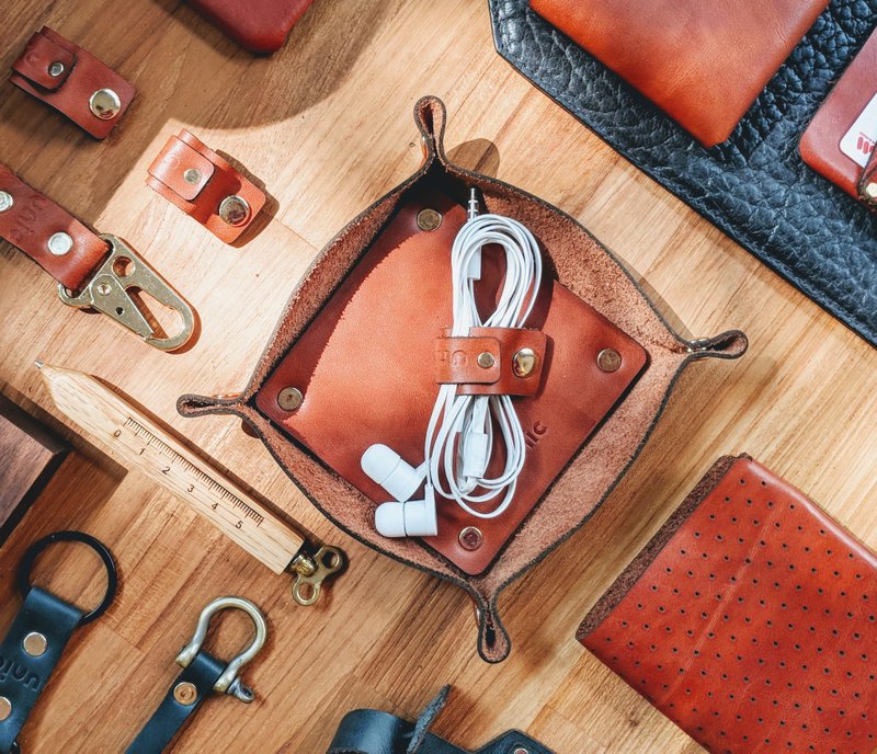 Unic经典铆钉皮革托盘【可定制化】 - 收纳用品 - 真皮 咖啡色