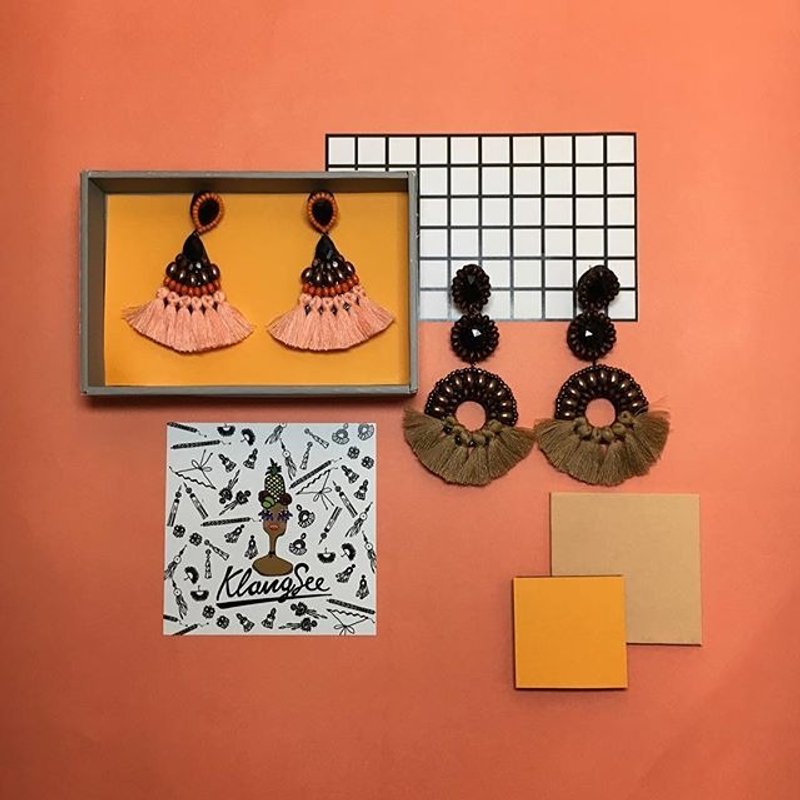 earrings: pizza + donut no.2 - 耳环/耳夹 - 纸 橘色