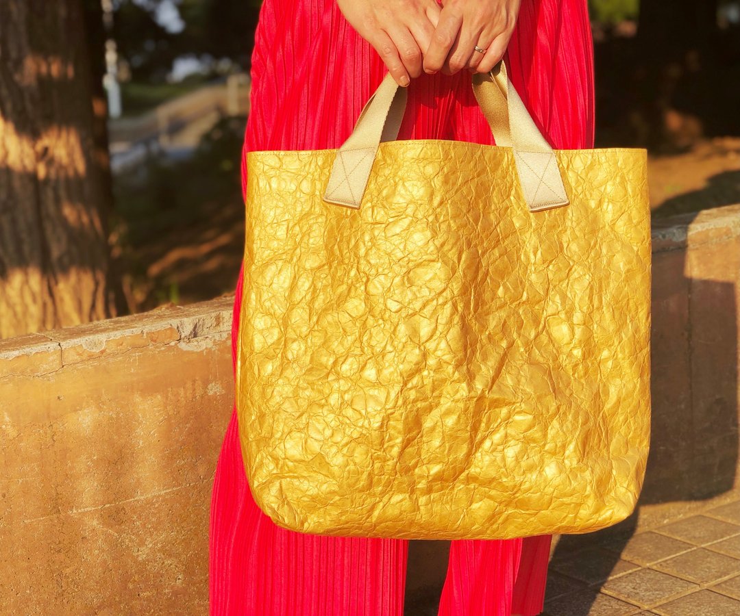 DuPont tyvek wrinkled original tote bag gold / size M - 手提包/手提袋 - 防水材质 金色