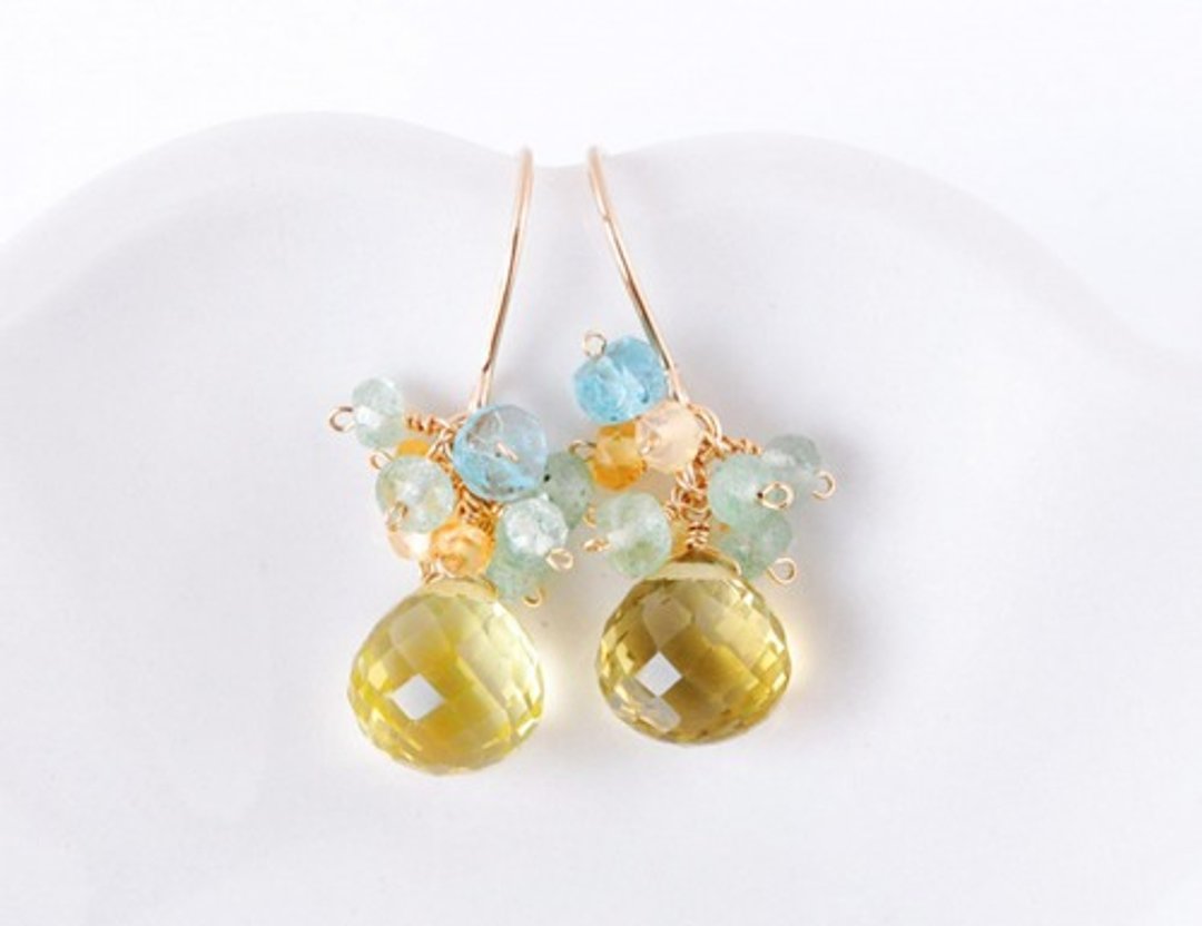 Lemon quartz x small natural stone earrings - 耳环/耳夹 - 宝石 