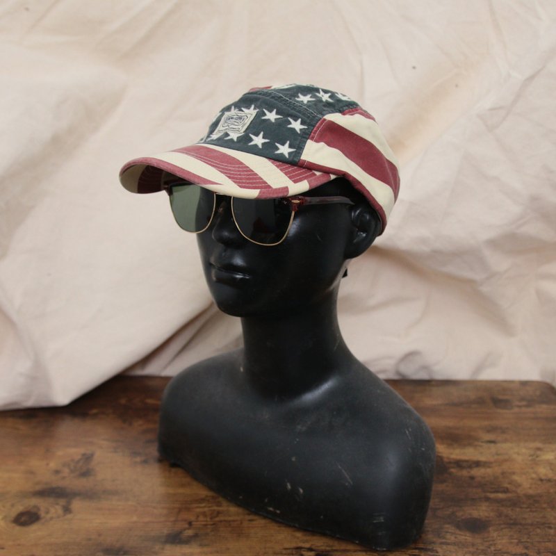 Back to Green:: 户外渔夫帽 美国旗帜 鸭舌帽 d-28//vintage hat - 帽子 - 棉．麻 