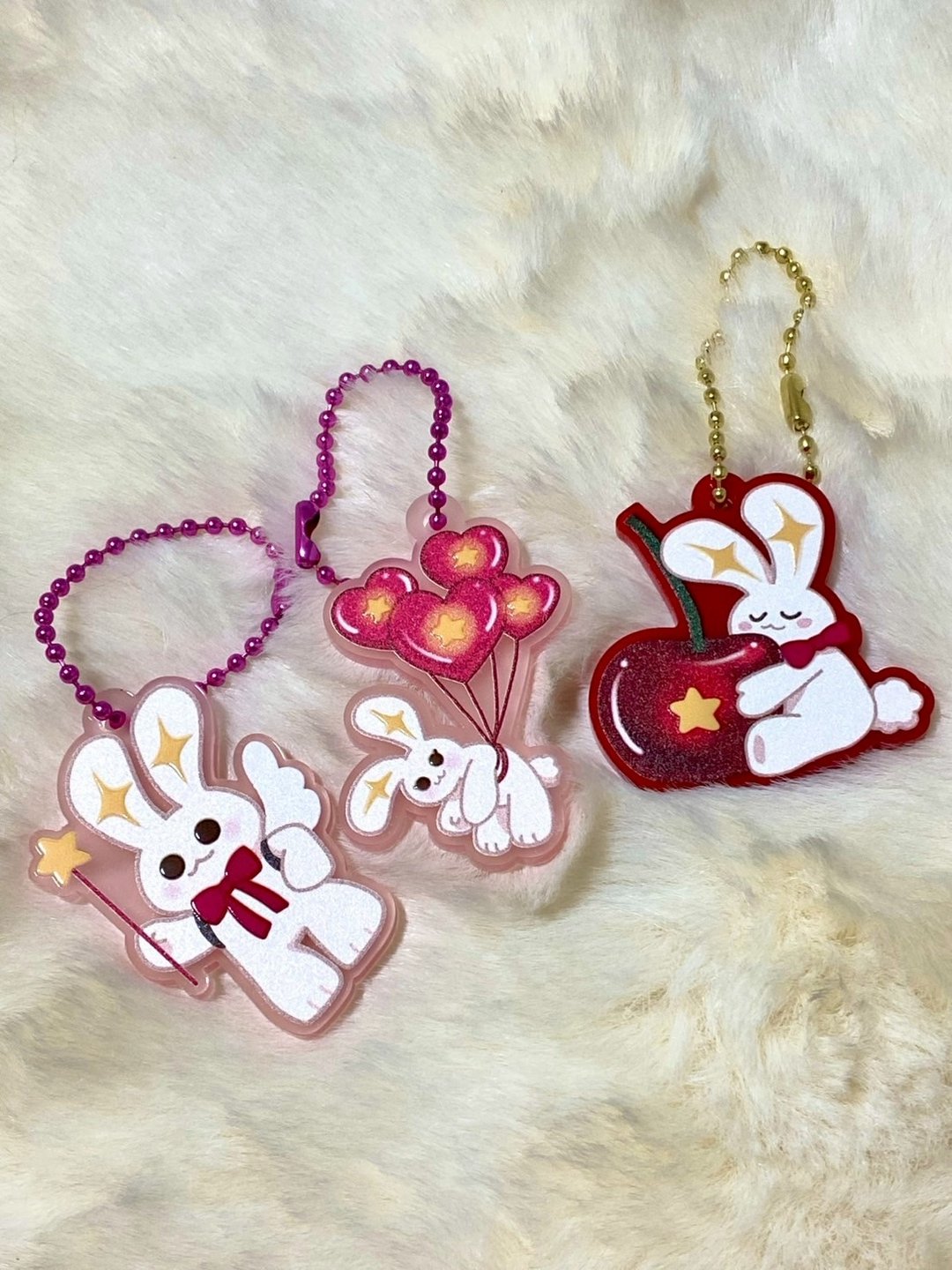 Little Bunny LIXS：LIXS 小兔子造型钥匙圈 - 钥匙链/钥匙包 - 塑料 