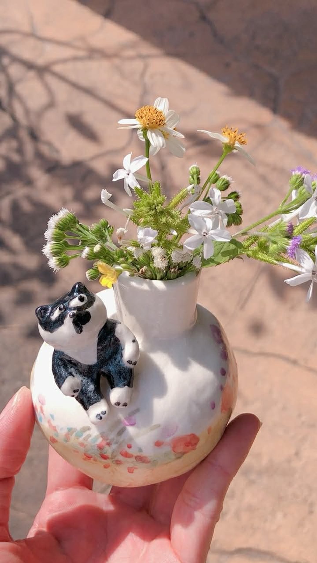 在花园里放空的小奔驰 花瓶 生日礼物 - 花瓶/陶器 - 瓷 白色
