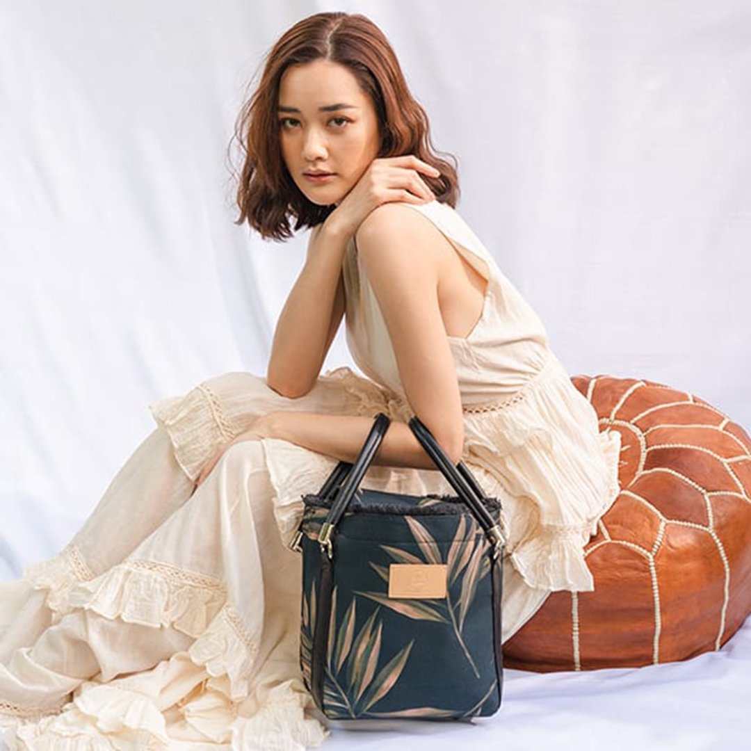 From Dawn To Dusk Boho Multi Way Crossbody Bag - Limited Wild Prints (Midnight) - 手提包/手提袋 - 防水材质 蓝色