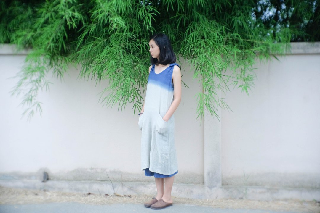 :: Rabbit indigo dress :: indigo-dyed shirt, bow tie shape. - 洋装/连衣裙 - 棉 卡其色