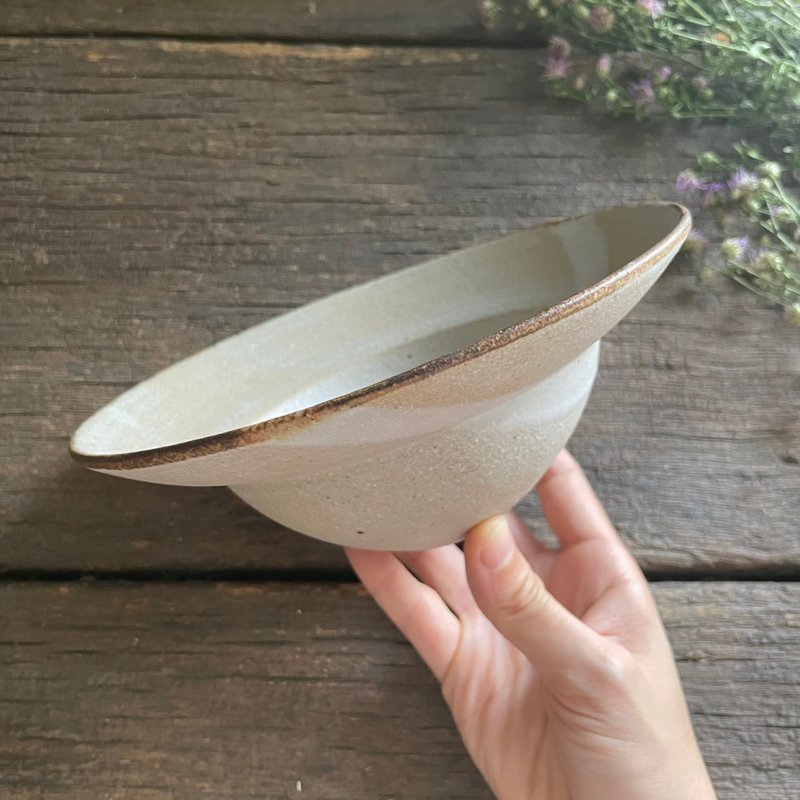 燕麦色深皿 - 碗 - 陶 卡其色