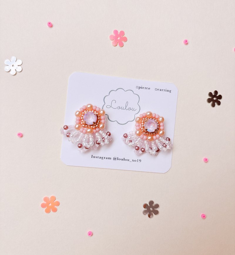 荷叶边耳针 - 耳环/耳夹 - 其他材质 粉红色