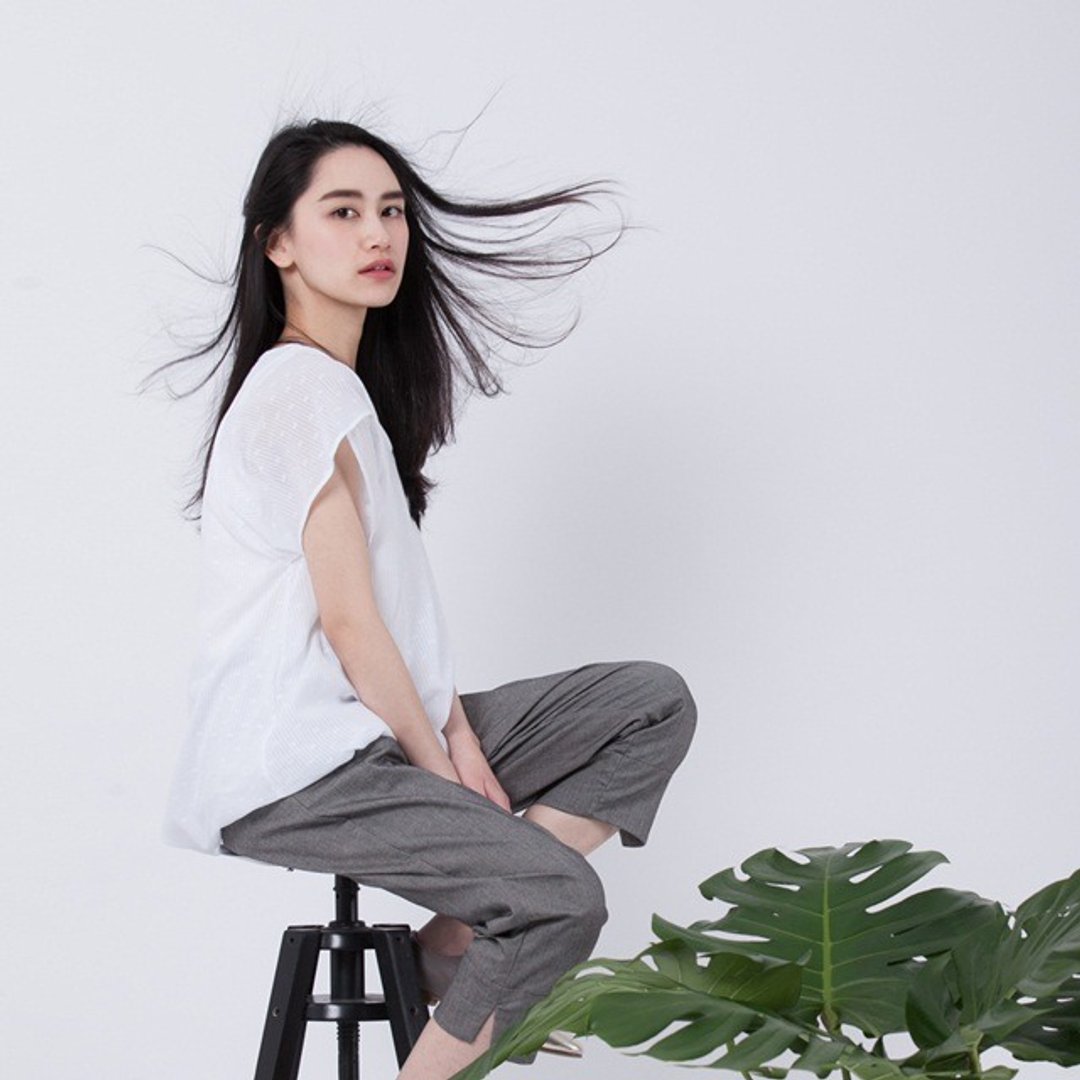 Vita 生命双层上衣/细丝白 - 女装上衣 - 聚酯纤维 白色