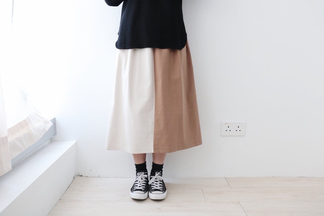 自家制/杏色拼啡色半截裙 - 裙子 - 棉 卡其色