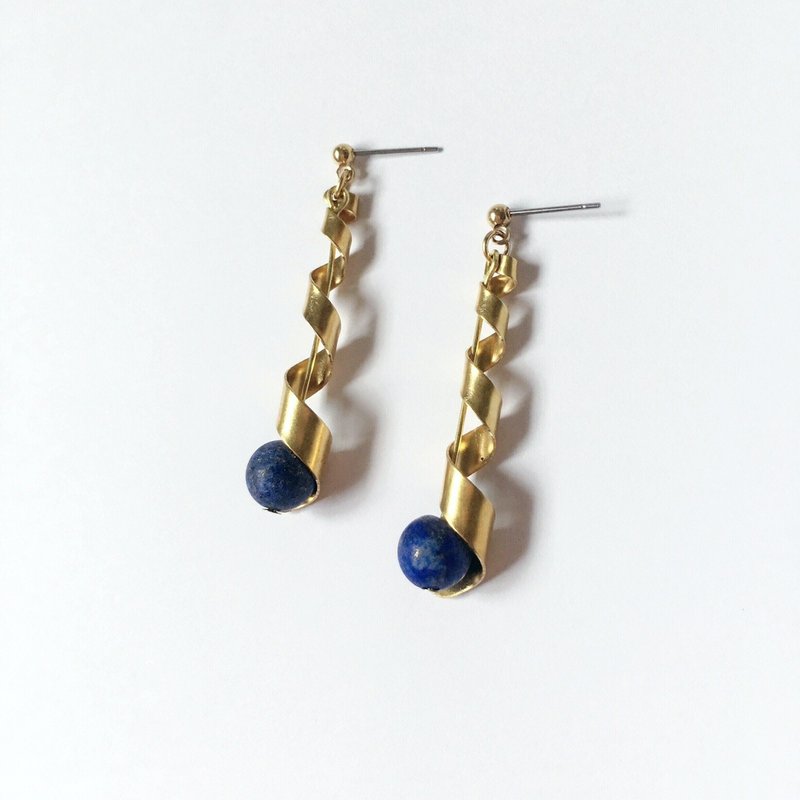 Brilliant◆[砂石系列] 水星天然石青金石砂面黄铜扭纹彩带耳环 耳针 耳夹 - 耳环/耳夹 - 其他金属 蓝色