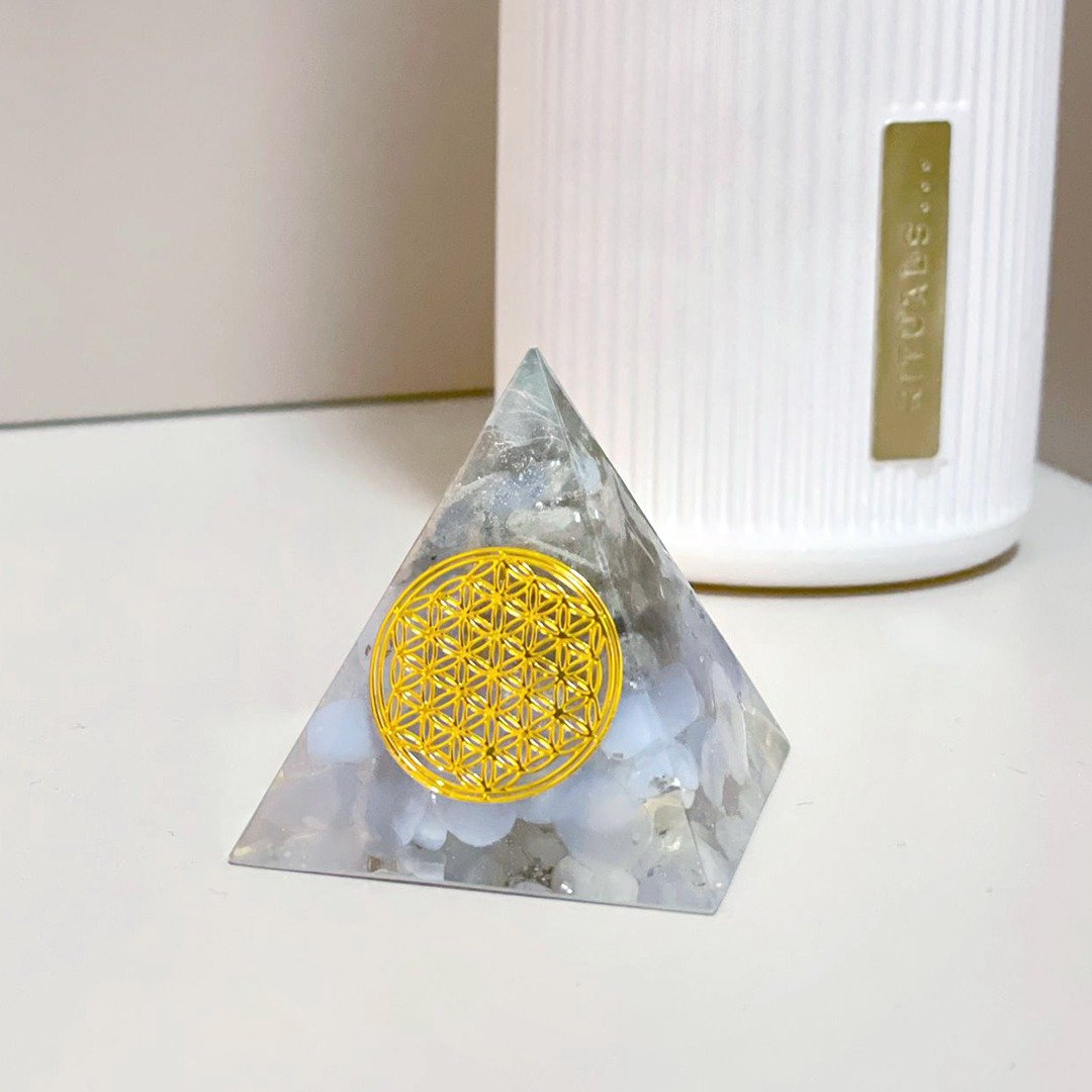 【灰月亮+蓝纹玛瑙】奥根能量塔Orgonite (6cm/5cm/4cm) - 灯具/灯饰 - 水晶 