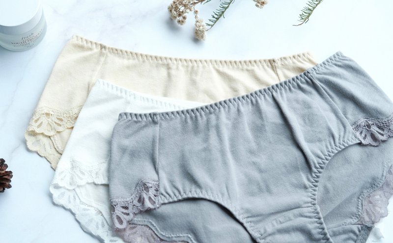 【手工内着】舒心・有机棉・中腰平口裤・台湾制 - 女士内衣裤 - 棉．麻 白色