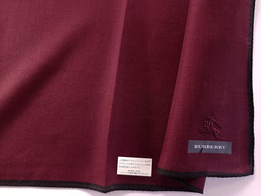 Burberry 复古手帕 口袋巾 酒红色 20 x 20 英寸 - 手帕/方巾 - 棉 红色