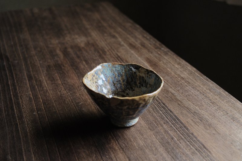 雨后积水倒影天空的云・高的碗2 - 碗 - 陶 蓝色