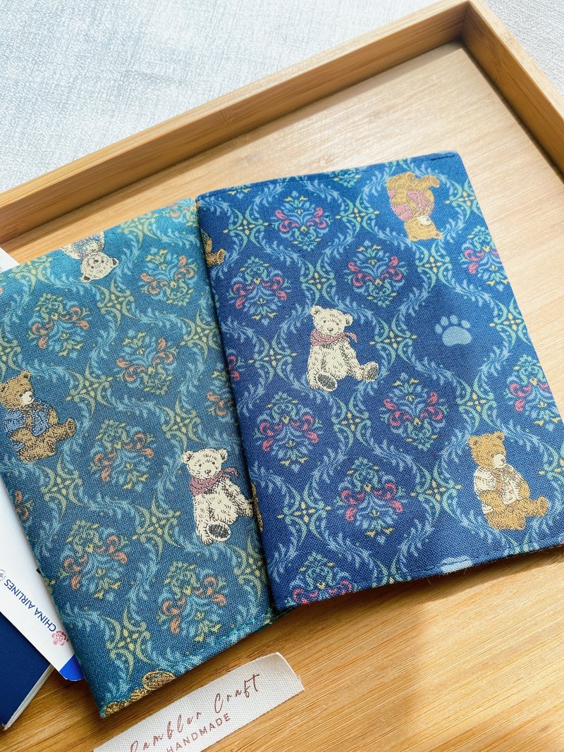 护照套 Passport Holder 护照夹 护照收纳 花纹小熊款 - 护照夹/护照套 - 棉．麻 
