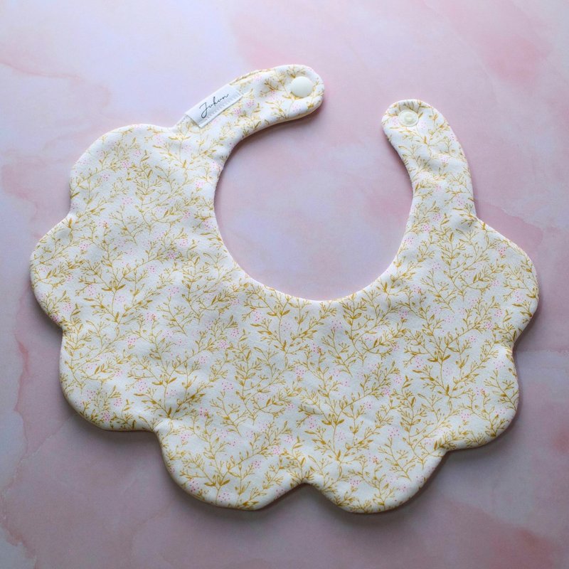 现货 - 气质花型围兜 口水巾 - 嫩芽花丛 - 围嘴/口水巾 - 棉．麻 黄色