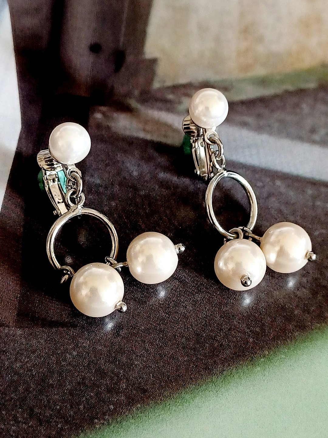 Avintage jewelry 气质佳人垂坠珍珠 夹式耳环 - 耳环/耳夹 - 其他金属 
