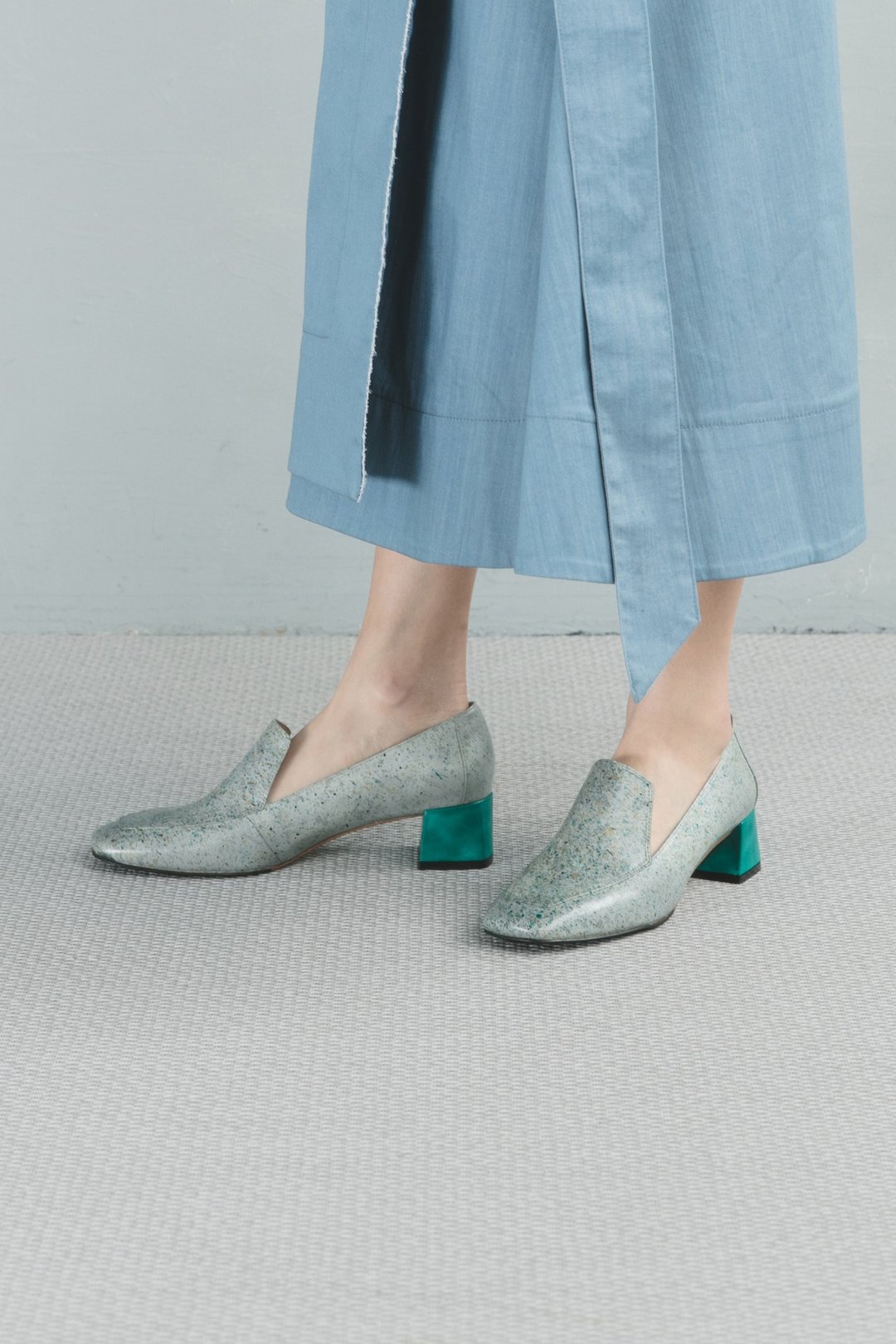 HTHREE 4.6方头乐福跟鞋/绿磨石/特殊 /Square Toe Loafers Heels - 高跟鞋 - 真皮 白色