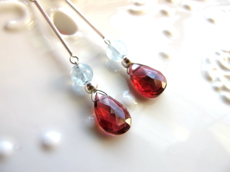 【心平衡】红石榴 x 海水蓝宝 x 925银饰 - 垂坠耳环系列 - 耳环/耳夹 - 水晶 多色