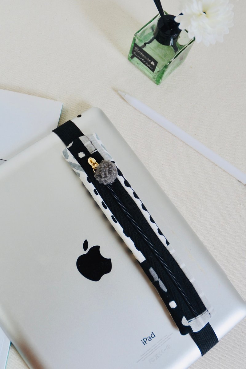 便携笔袋 触控笔收纳袋 绑带笔套 笔电平板电脑数码笔收纳 - 铅笔盒/笔袋 - 棉．麻 黑色